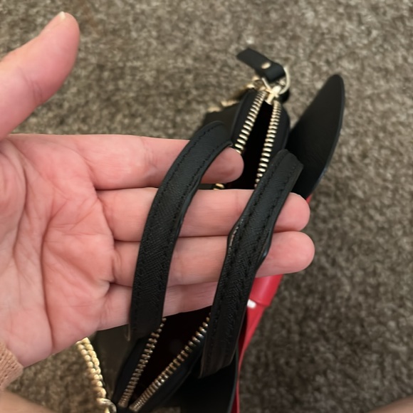 Minnie Mouse/Kate Spade Collab mini purse - Picture 3 of 3